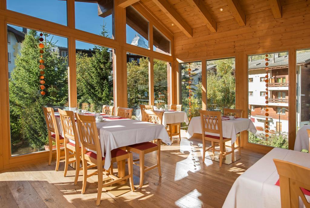 Hotel Dufour Alpin Superior - Adults Only Zermatt Exterior photo
